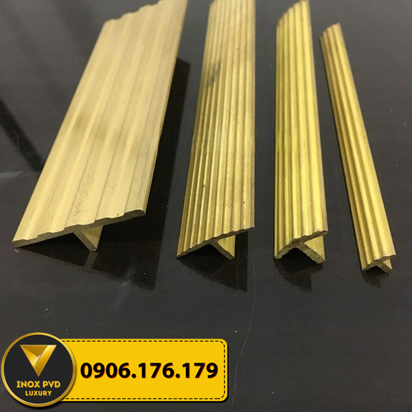 Nẹp đồng T chống trơn Đà Nẵng cao cấp giúp chống trượt và nâng cao tính thẩm mỹ cho công trình.