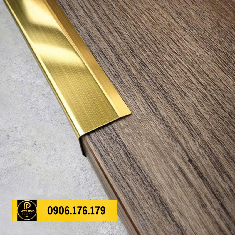 INOX  LUXURY