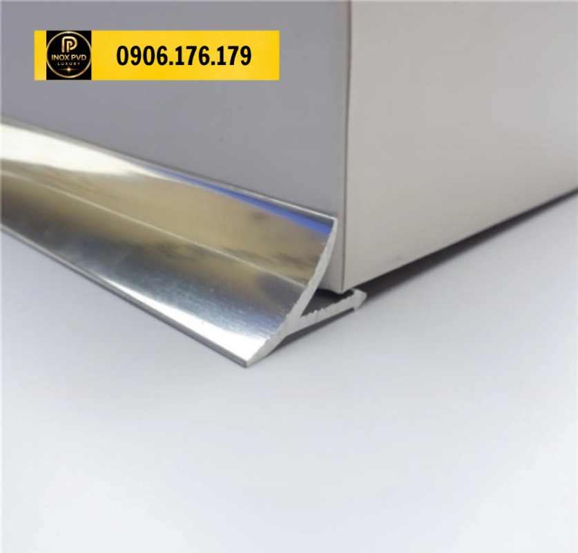 INOX  LUXURY