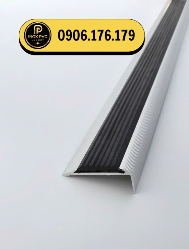 INOX  LUXURY