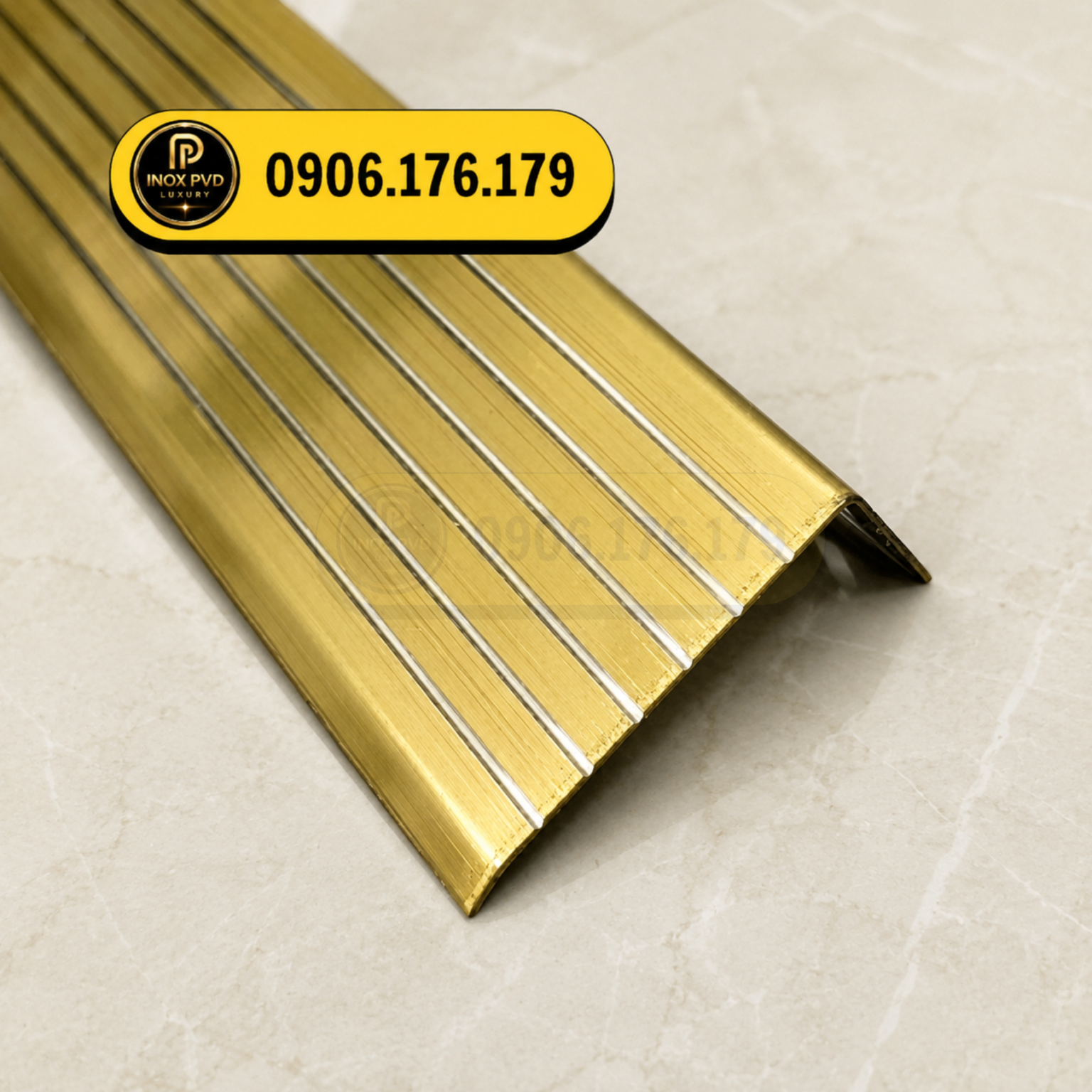 Nẹp inox Nghệ An tại Hoàng Mai tạo điểm nhấn kim loại và hoàn thiện đường viền cho các hạng mục nội thất.