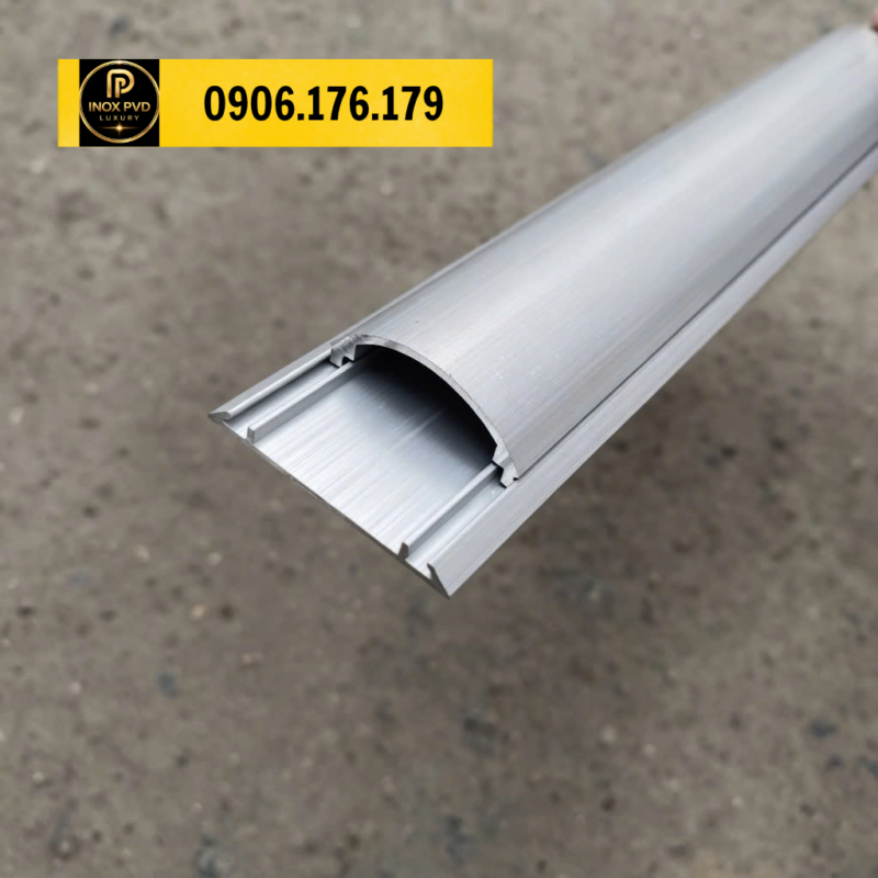 Nẹp nhôm luồn dây điện Thanh Hóa chất lượng cao giúp che dây điện hiệu quả và tăng độ an toàn khi sử dụng